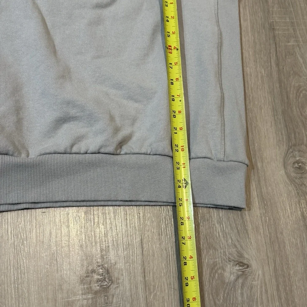Nike Tigers Sweatshirt Size Small Gray  Side Pocket Zip Crewneck Long Sleeve